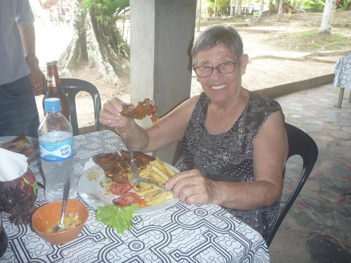 Hospedaje Las Amazonas Iquitos Exterior foto
